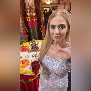 🍭 🚨LUX4LESS IS LIVE SHARE SHOW, DEALS ON LUX DESIGNER AND MORE 🚨 🍭 FRIDAY 01/16